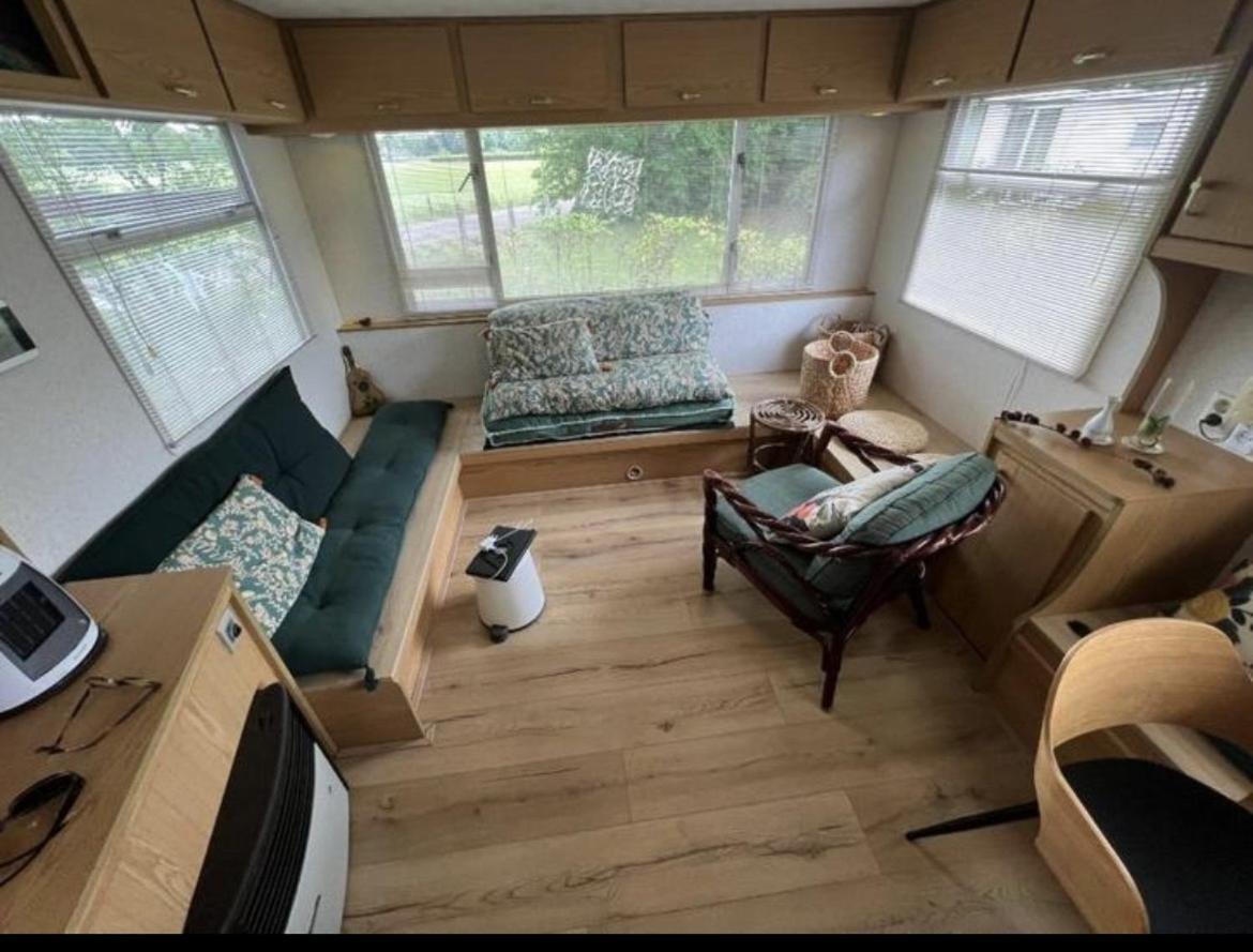 Tiny House In De Wei Hotel โฮลเตน ภายนอก รูปภาพ